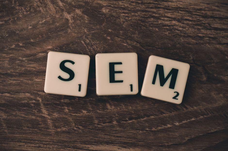 Domina el uso de ser y estar en español: guía práctica para estudiantes ELE 6 Recomendaciones prácticas para dominar el uso de ser y estar en español