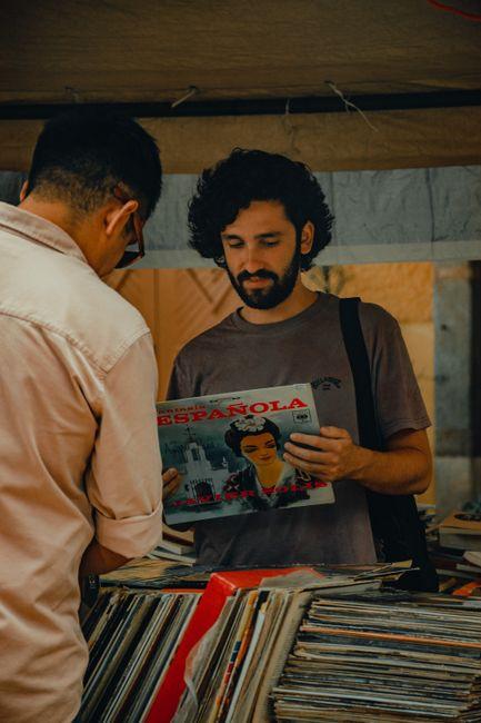 - Características del español hablado: ritmo y entonación